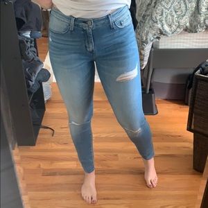 Flying Monkey • Distressed Light Wash Skinny 27